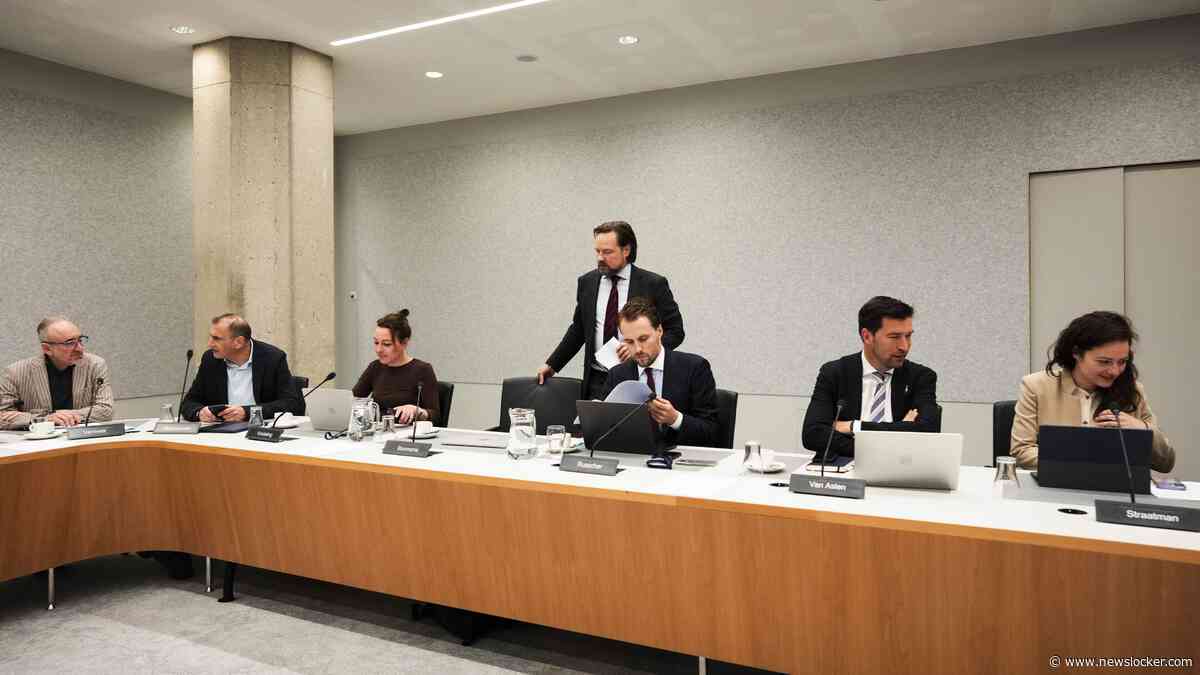 Nog lang geen zicht op wet die uitlezen telefoons asielzoekers weer mogelijk maakt: ’We zijn het lachertje van Europa’