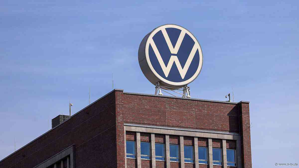 Fabriken arbeiten günstiger: Weniger Mitarbeiter, geringere Kosten - VW meldet Sparerfolge
