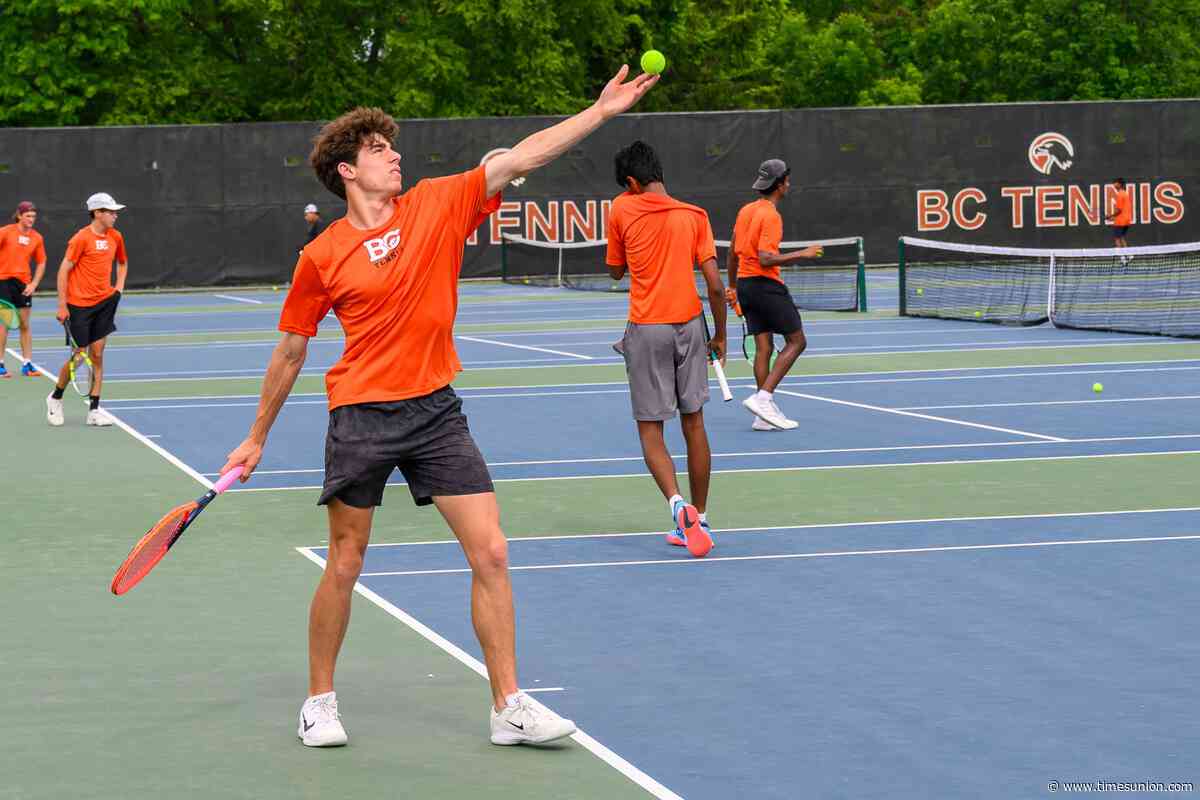 Bethlehem boys' tennis back in state semifinals for 4th time in 5 years