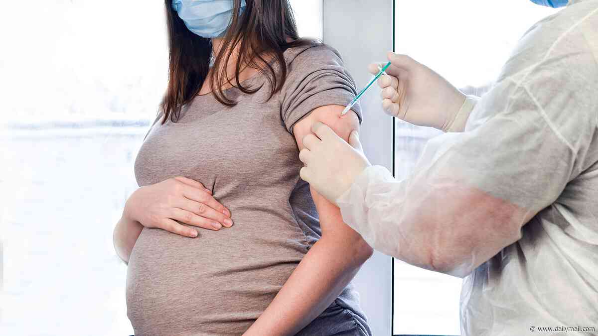 Top healthcare group breaks with Trump's CDC and issues its own vaccine recommendations in shocking move