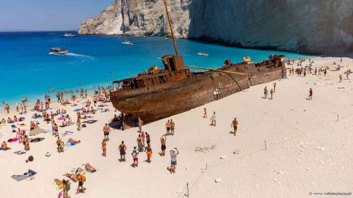 Beroemd Grieks smokkelaarsstrand met scheepswrak blijft hele zomer gesloten