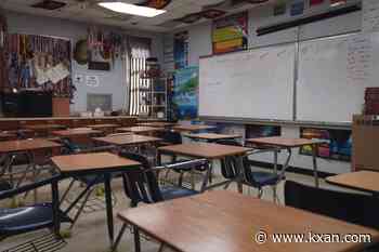 Texas awards $750 million in teacher incentive funding to reward top educators