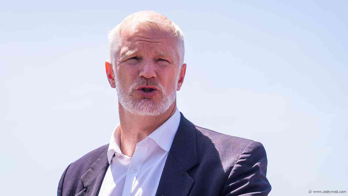 Al Carns heaps more pressure on Starmer as he resigns as minister and accuses Labour of 'failing' Britain's armed forces in scathing letter