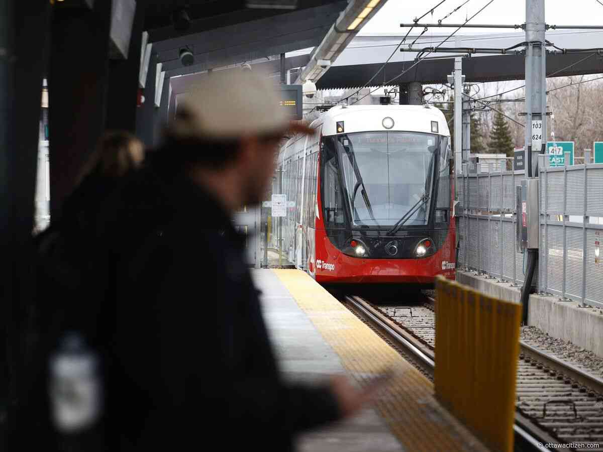 OC Transpo to offer two free weekends as service shows signs of improving