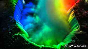 Niagara Falls to light up for World Cup