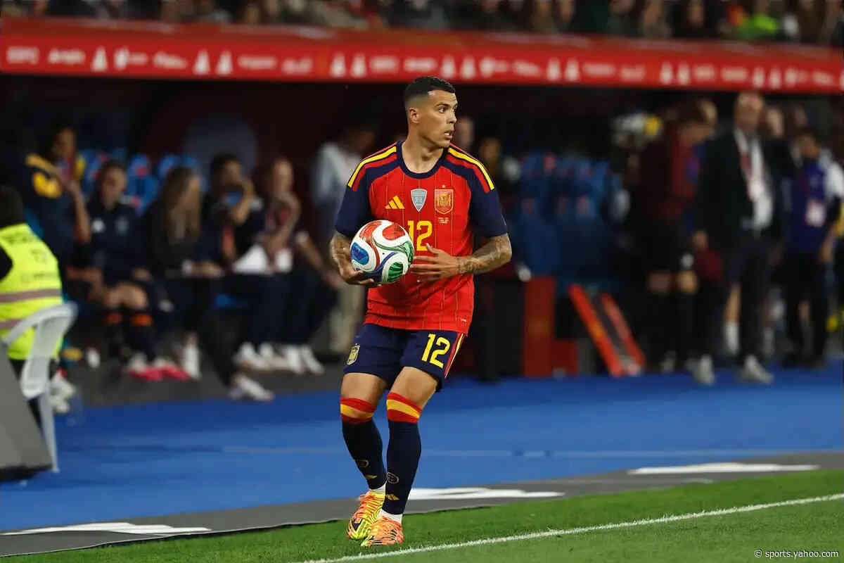 Tottenham hand Manchester City transfer blow over defensive target