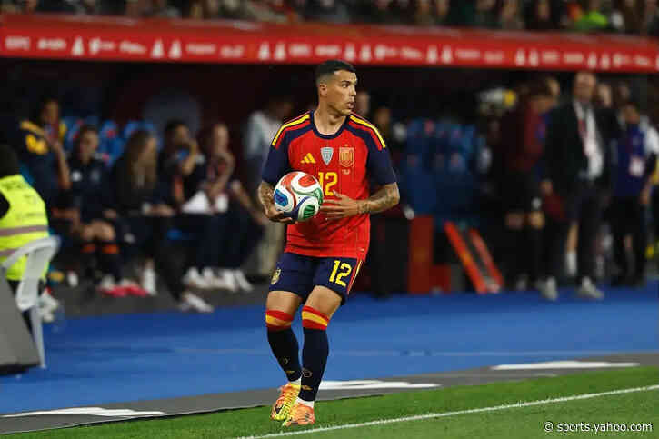 Tottenham hand Manchester City transfer blow over defensive target