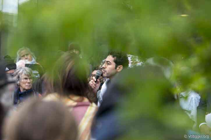 Vermont student activist Mohsen Mahdawi faces new deportation order