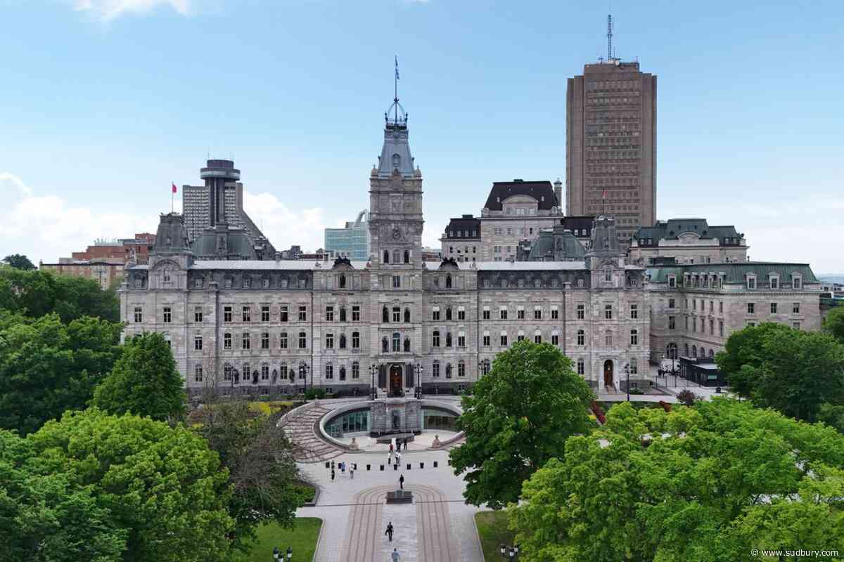 Quebec adopts domestic violence law; constitution project fails to move forward