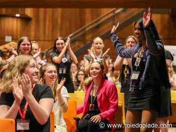 Buckeye Girls State brings civic education to students