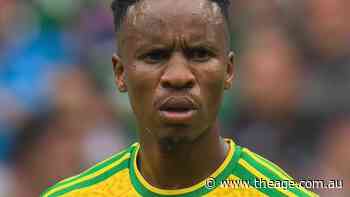 South Africa down to NINE players after second red