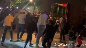 Knicks fans pelt eggs at Wembanyama