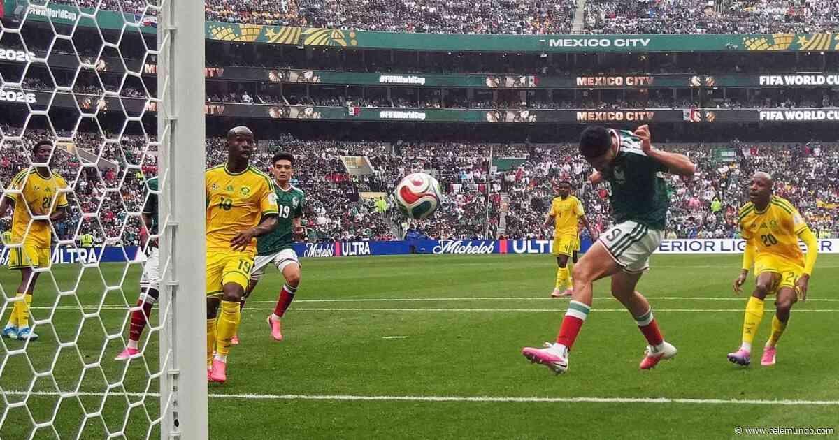 Raúl Jiménez anota el 2-0 con dedicación al cielo