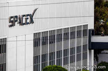 SpaceX locks in IPO price of $135, making it largest stock debut ever