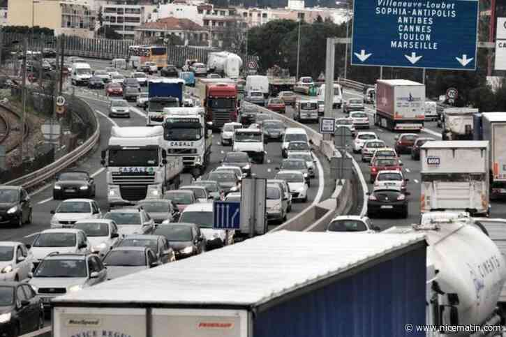 A8 : 112 kilomètres de bouchons cumulés en cinq jours dans les Alpes-Maritimes, et notamment sur la zone Nice-Antibes