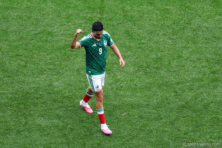 😢​ More than a goal! Raúl Jiménez's big moment against South Africa