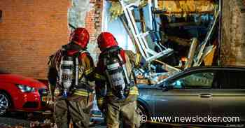 Zeker zeven gewonden na explosie en grote brand bij flat in Amsterdam Nieuw-West