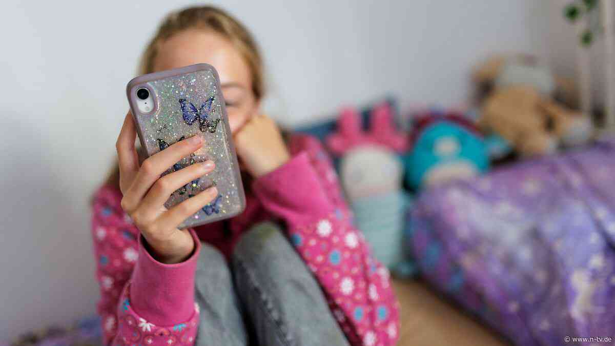 Kein pauschales Mindestalter: Ethikrat gegen Social-Media-Verbot für junge Menschen