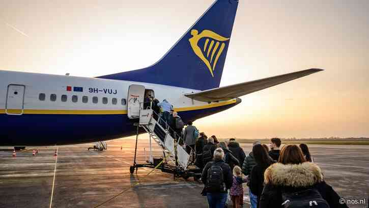 Britse waakhond onderzoekt verplichte stoelkosten voor ouders op Ryanair-vluchten