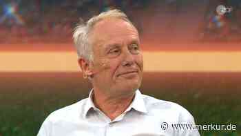 Christian Streich witzelt im ZDF über Buchklub, gibt aber zum WM-Start zu: „Kenne die Spieler gar nicht“