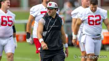 Bowles backs Mayfield as long-term QB amid talks