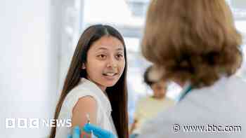 Meningitis B vaccine to be offered to a million young people