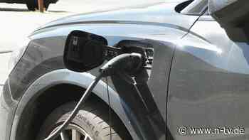 Umweltminister ist zufrieden: Mehr als 50.000 Haushalte beantragen E-Auto-Prämie