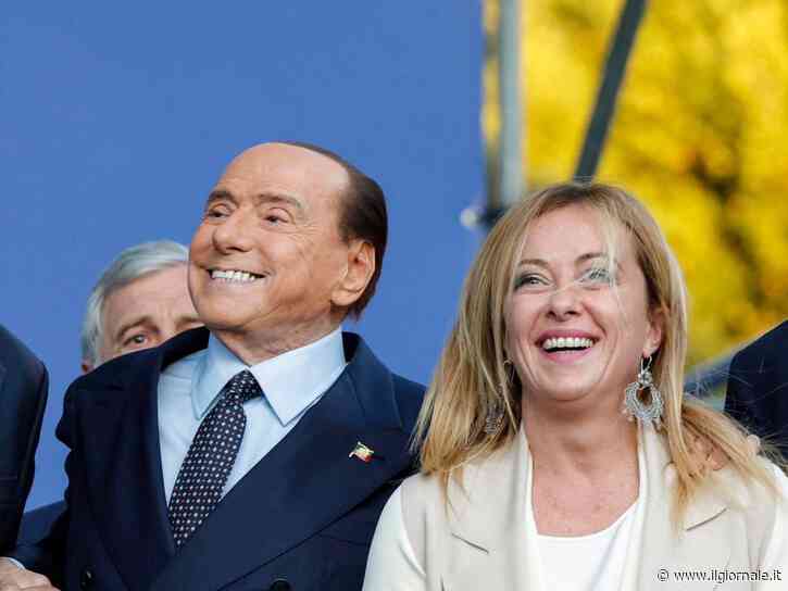 Meloni ricorda Berlusconi: "Protagonista assoluto, il suo percorso politico continua".