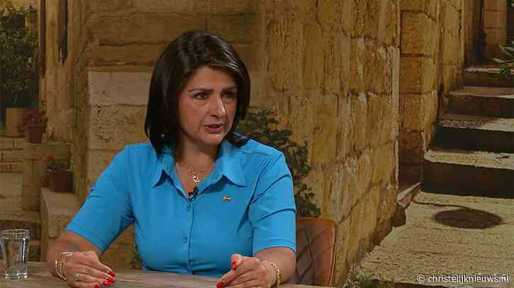 Shohreh Feshtali: “In Iran gebeurt zoveel ergs, waarom vindt de wereld dat dan niet belangrijk?”