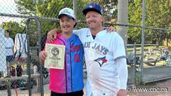 Ex-Toronto Blue Jay Josh Donaldson joins beer league | The Moment