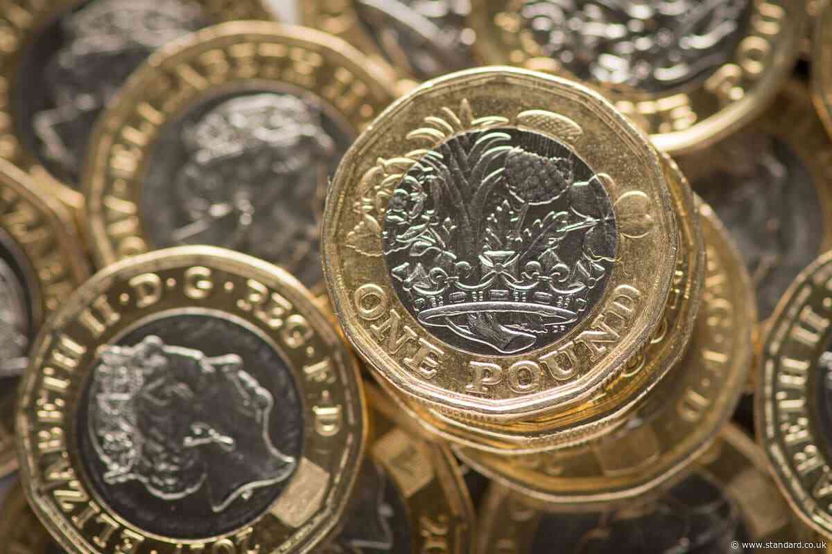 The UK economy contracted by 0.1% in April