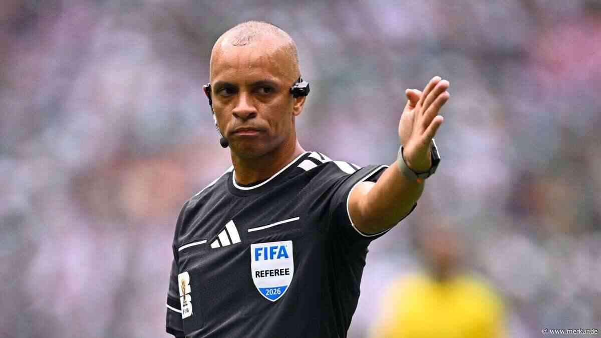 Kryptische Schiedsrichter-Ansage sorgt bei WM-Eröffnungsspiel für Verwirrung