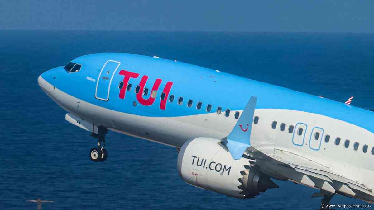 TUI gives seating 'row rule' update as parent asks about £25 charge
