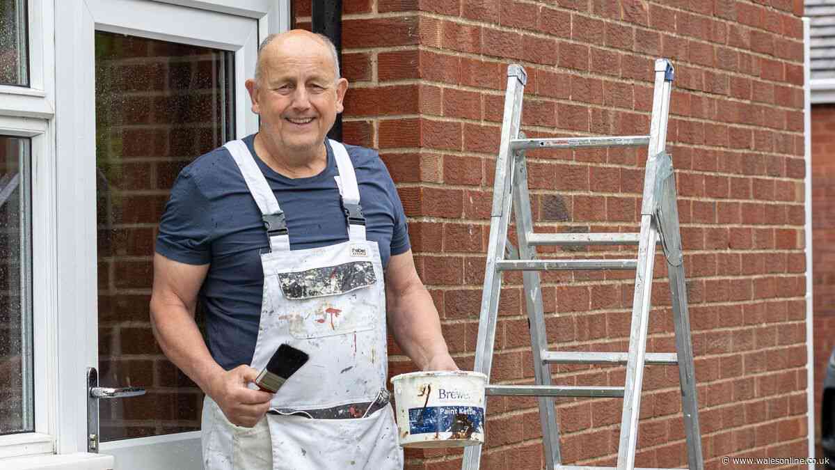 Decorator diagnosed after customer noticed something he was doing