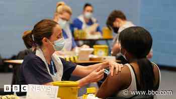 What is meningitis B and why is a vaccine only being offered to some teenagers?