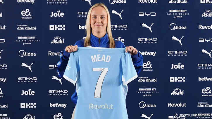 Beth Mead completes move to Man City after nine-year Arsenal tenure