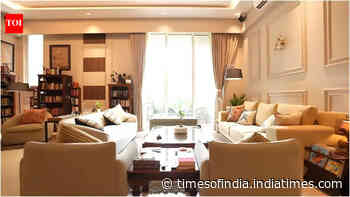 A peek inside Vedang's rented home with Farah and Sharvari