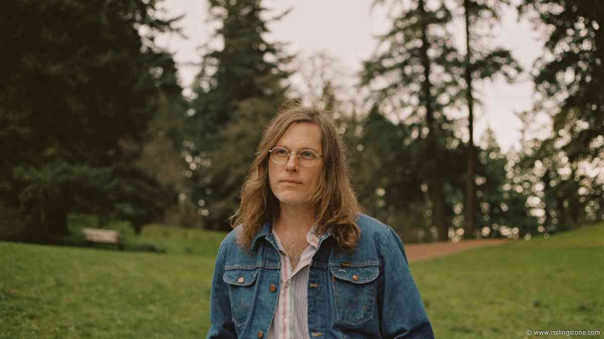 Fruit Bats Find Treasures in the Detritus on the Full-Band Album ‘The Landfill’