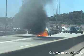 La voie Mathis complètement bloquée après l’incendie d’un véhicule, d’importants bouchons à Nice