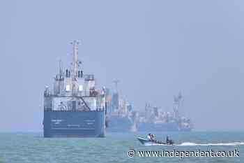 Analysis: Iran's stranglehold on Strait of Hormuz loosens as Gulf Arab oil reaches market