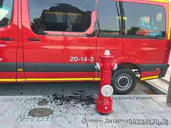 Mehrzweckfahrzeug durch Vandalismus beschädigt