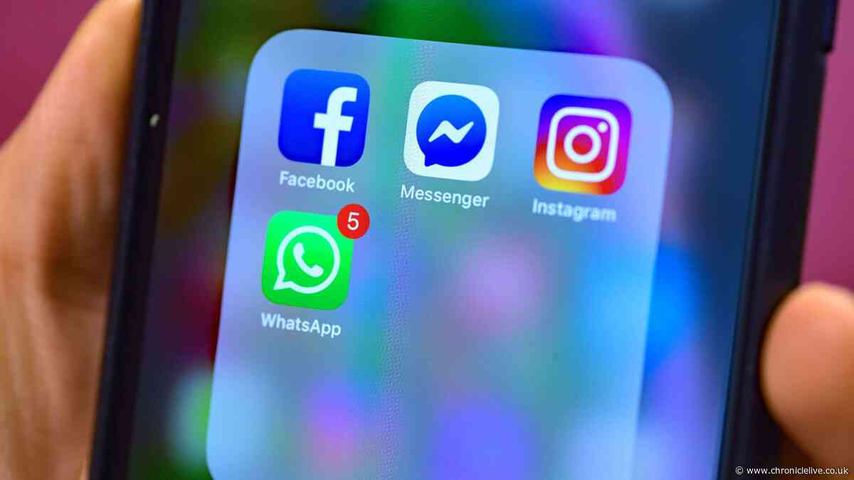 Facebook and Instagram down LIVE: Instagram reports continue as Facebook returns