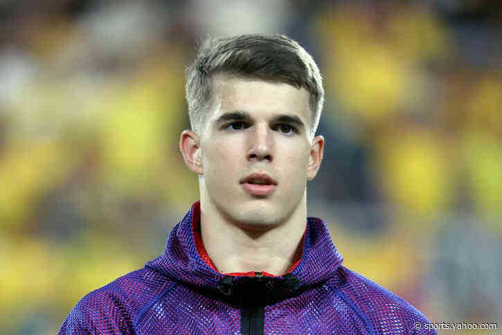 Premier League club move ahead of Barcelona in race for highly-rated defender – report