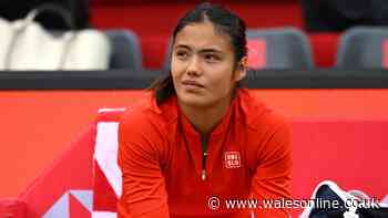 Emma Raducanu made to return to court hours after match ends in Queen's chaos