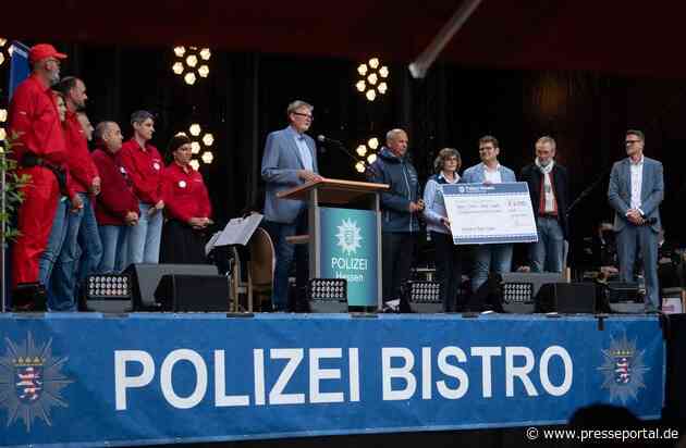 POL-HPE: Fassanstich in Fulda - Innenminister Roman Poseck eröffnet das Polizei Bistro auf dem 63. Hessentag