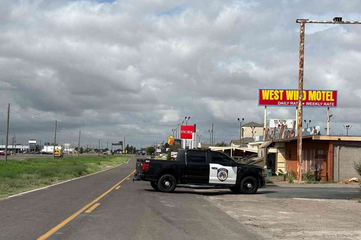 Suspect dead after Texas shooting kills 1 and leaves 9 others in the hospital, police say