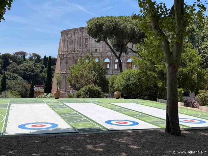 Ecco il curling all’ombra del Colosseo