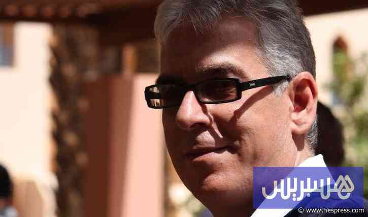 في محراب "الساحرة" .. أقدام الشاعر سرحان تداعب