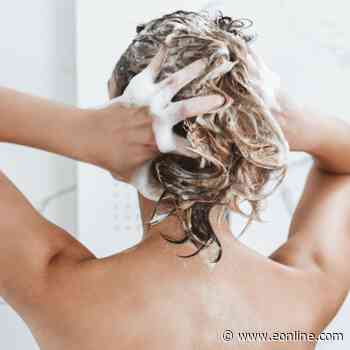 Experts Say Your Hair-Wash Schedule Depends on This One Thing