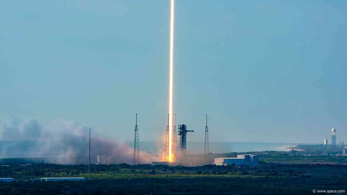 SpaceX's stock wasn't the company's only launch today — It also put 29 Starlink satellites in orbit